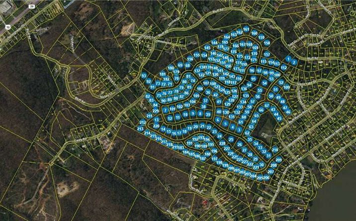 Pictures of Land property located at 0 Scenic Lake Dr, Harriman, TN 37748 for sales - image #1