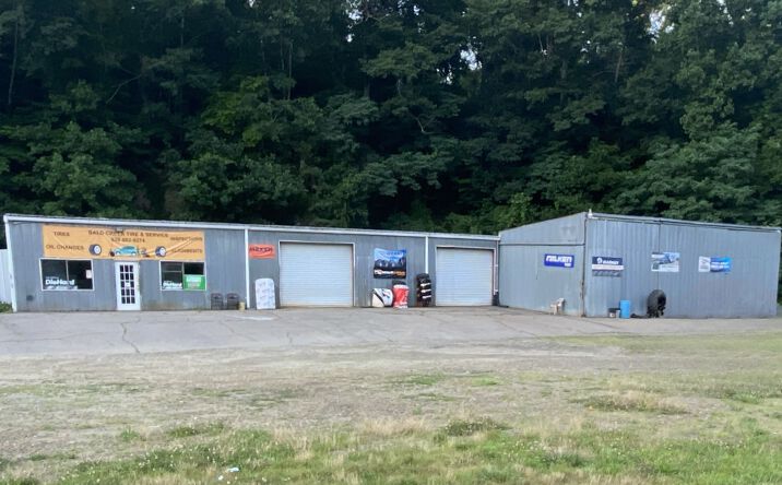 Pictures of Business for Sale, Mixed Use, Office, Retail property located at 23 Lana Lane, Burnsville, NC 28714 for sales - image #1