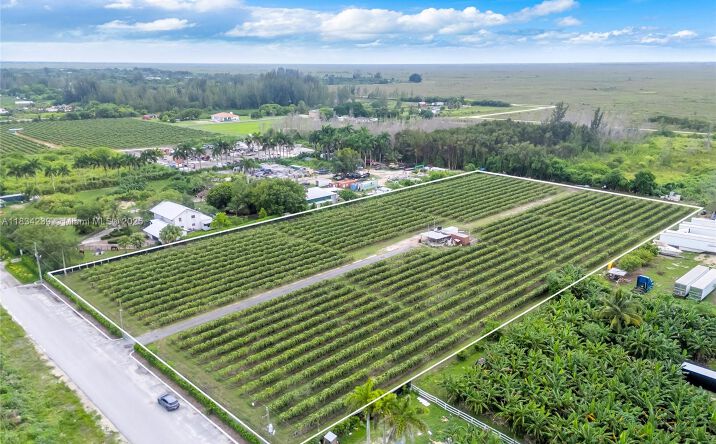 Pictures of Land property located at 00 SW 205TH AVE, Miami, FL 33196 for sales - image #1