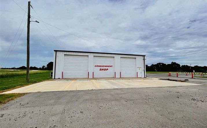 Pictures of Special Purpose property located at 120 W Peak Boulevard, Muskogee, OK 74401 for sales - image #1