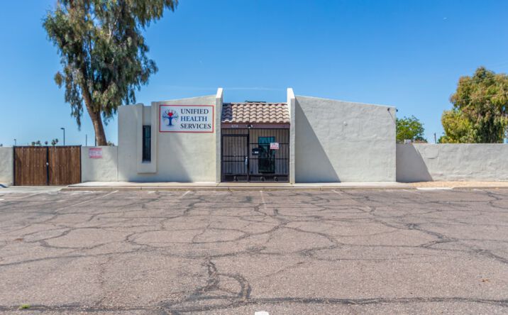 Pictures of Office property located at 4250 N 19th Ave, Phoenix, AZ 85015 for sales - image #1
