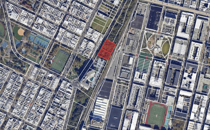 Pictures of Land property located at 300 Manhattan Ave, Union City, Union City, NJ 07087 for sales - image #1