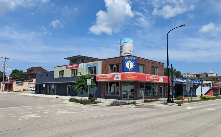 Pictures of Business for Sale, Retail property located at 501 N Broadway Ave, Rochester, MN 55906 for sales - image #1