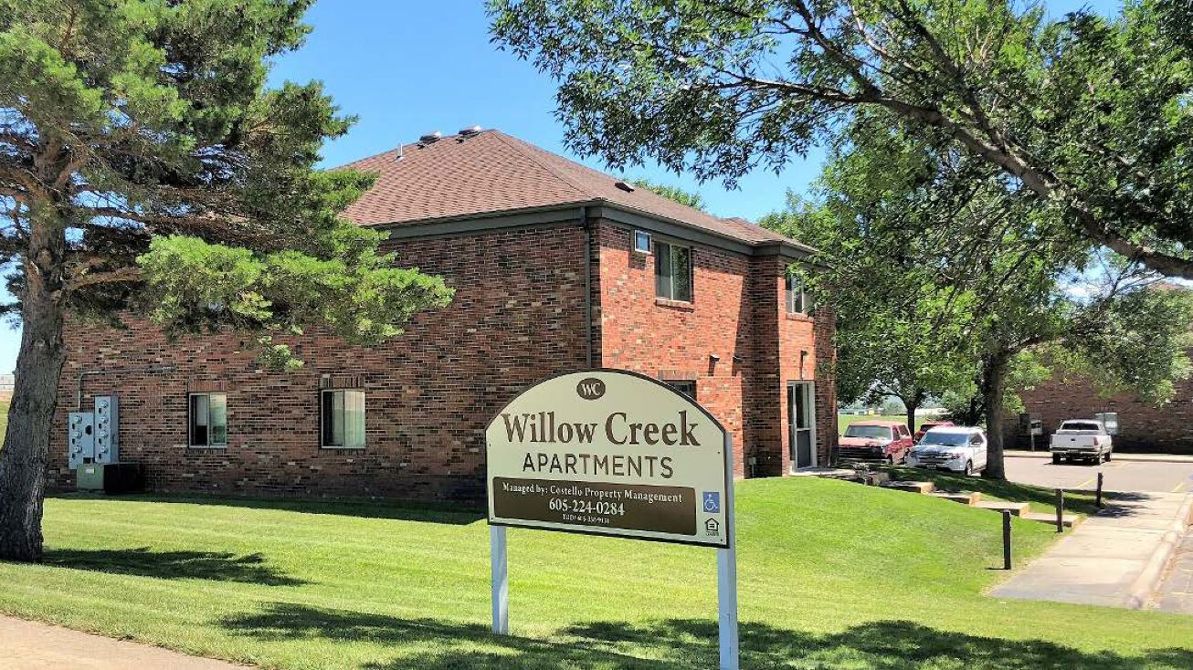 1011 North Garfield Avenue, Pierre, SD 57501