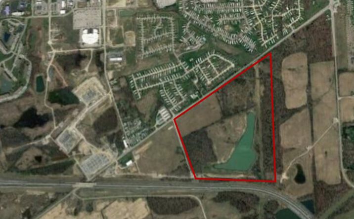 Pictures of Land property located at 9600 N Clinton St, Fort Wayne, IN 46825 for sales - image #1