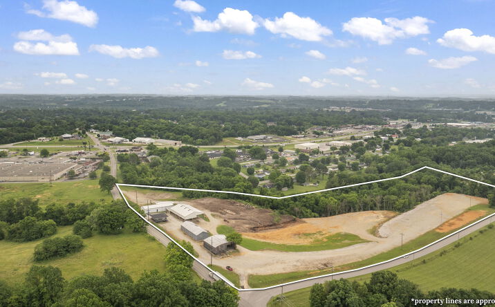 Pictures of Land property located at 807 Grandview Ave, Glasgow, KY 42141 for sales - image #1