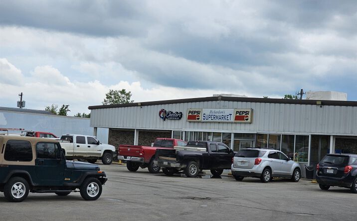 Pictures of Land property located at 520 N Pearl, Milan, MO 63556 for sales - image #1