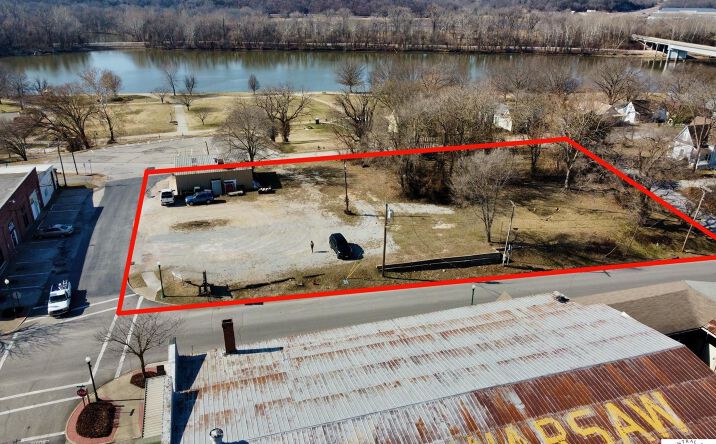 Pictures of Special Purpose property located at 431 W Main, Warsaw, MO 65355 for sales - image #1