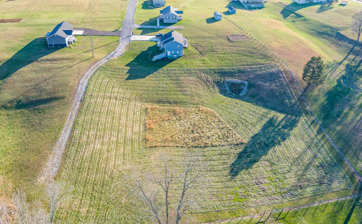 Pictures of Land property located at Pleasantview Dr, Albany, KY 42602 for sales - image #1