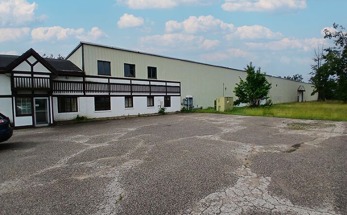 Pictures of Industrial property located at 517 Alpine Rd, Gaylord, MI 49735 for sales - image #1