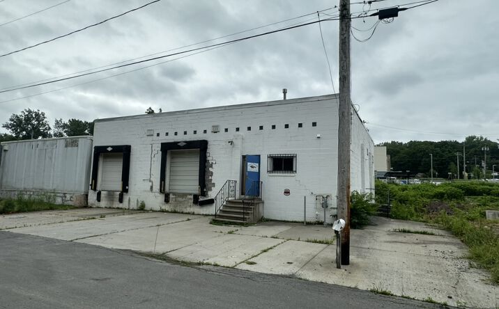 Pictures of Industrial property located at 116 Lynch St, Syracuse, NY 13210 for sales - image #1