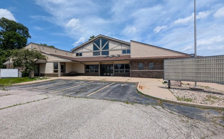 Pictures of Office property located at 12555 Adams Rd., Granger, IN 46530 for sales - image #1