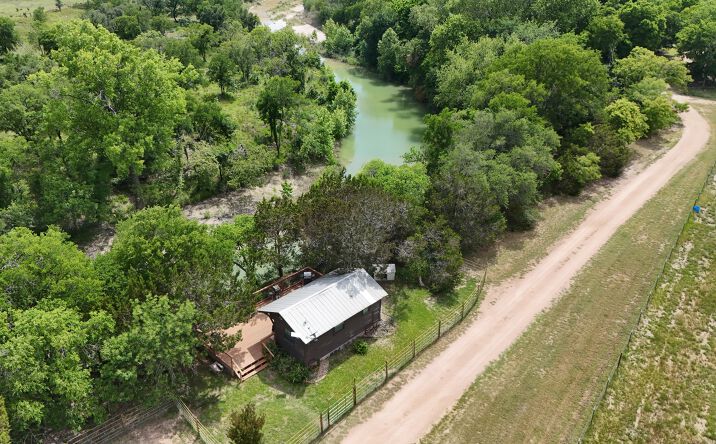 Pictures of Land, Mobile Home Park, Multifamily property located at 835 County Road 256, Liberty Hill, TX 78642 for sales - image #1
