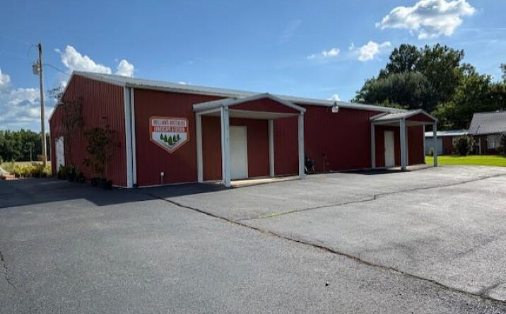 Pictures of Office property located at 780 Fairgrounds Rd. Unit B, Paris, TN 38242 for sales - image #1