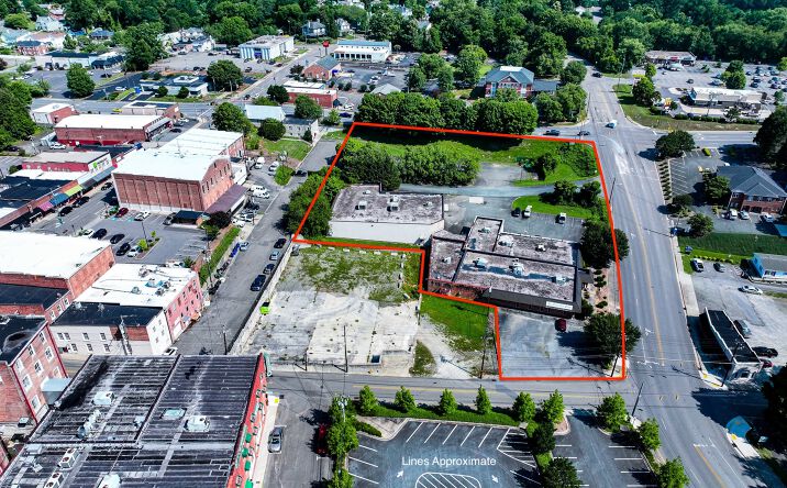 Pictures of Land, Office property located at 319 N Renfro St, Mount Airy, NC 27030 for sales - image #1