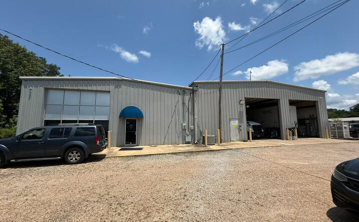 Pictures of Industrial property located at 251 Yandell Ave, Canton, MS 39046 for sales - image #1