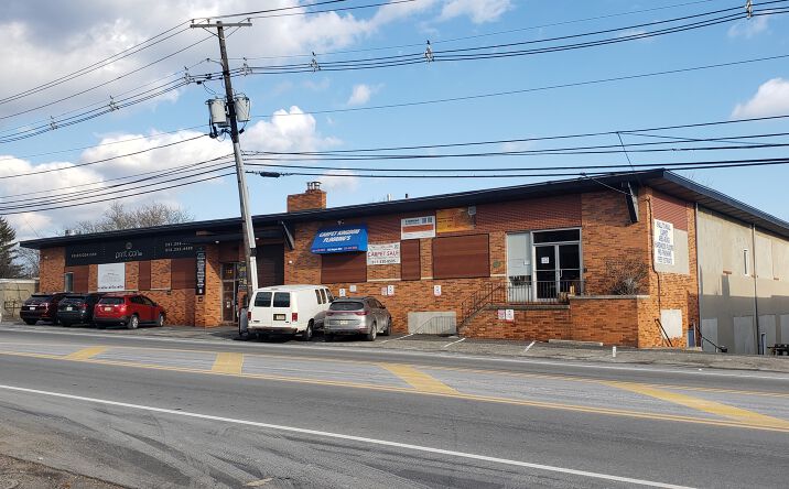 Pictures of Industrial property located at 132 Bergen Blvd, Fairview, NJ 07022 for sales - image #1