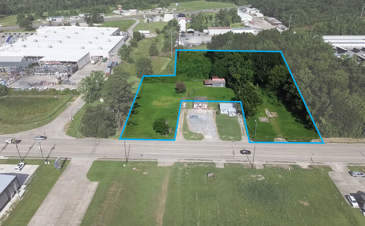 Pictures of Industrial, Land, Mixed Use, Self Storage property located at 12469 LA-44, Gonzales, LA 70737 for sales - image #1