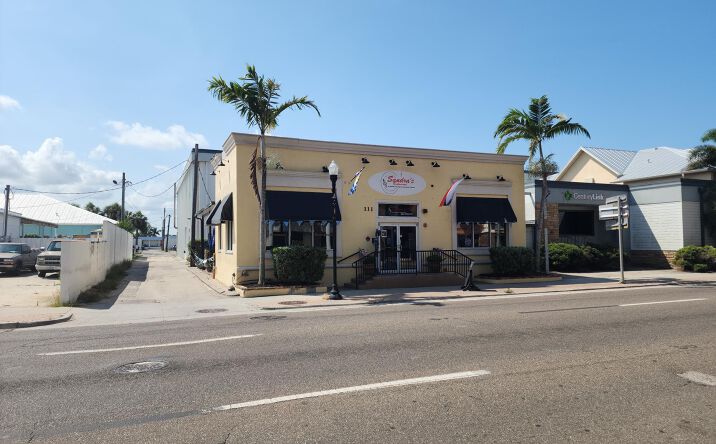 Pictures of Retail property located at 111 W Olympia Ave, Punta Gorda, FL 33950 for sales - image #1