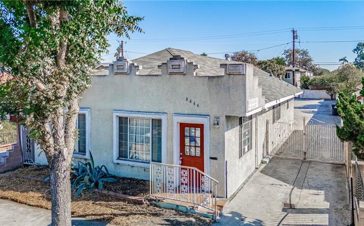 Pictures of Special Purpose property located at 8464 California Avenue, South Gate, CA 90280 for sales - image #1