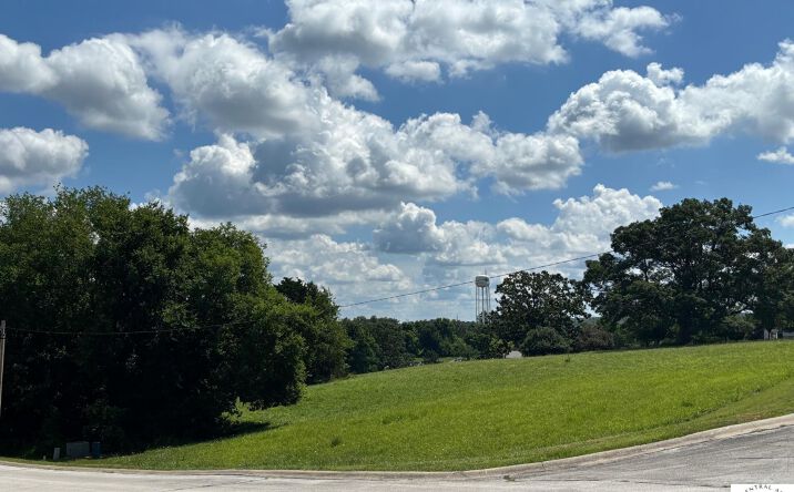 Pictures of Land property located at Lot 7, Warsaw, MO 65355 for sales - image #1