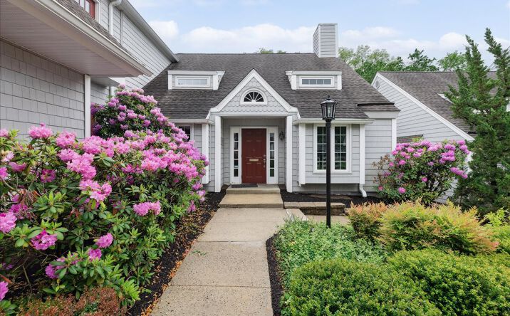 Pictures of Office property located at 10 Mystic Ln, Malvern, PA 19355 for sales - image #1