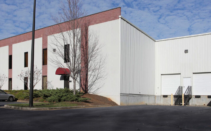 image of property at 4708 S OLD PEACHTREE RD Peachtree Corners GA 30071-1567