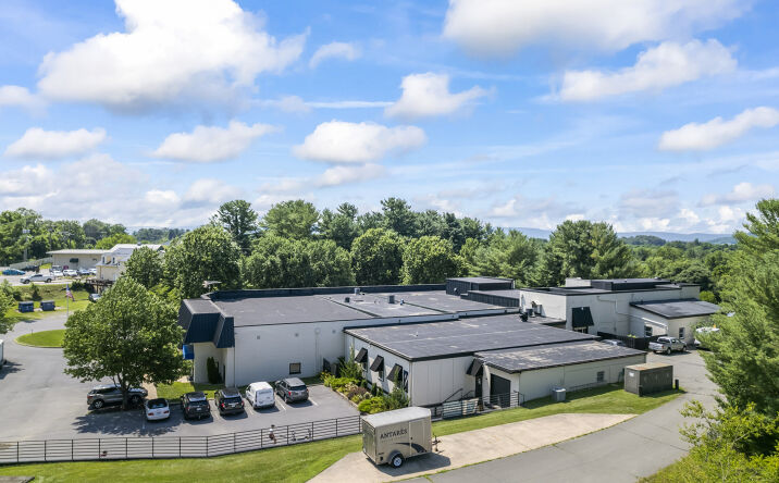 Pictures of Industrial, Mixed Use property located at 210 N 21st St, Purcellville, VA 20132 for sales - image #1