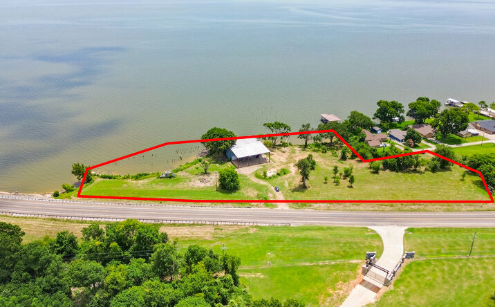 Pictures of Mixed Use, Special Purpose property located at 10390 U.S 190, Point Blank, TX 77364 for sales - image #1