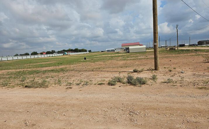 Pictures of Land, Mixed Use property located at 9111 Sonora Ave, Midland, TX 79705 for sales - image #1