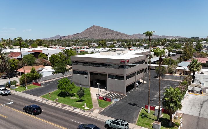 Pictures of Office property located at 6908 E THOMAS ROAD, SCOTTSDALE, AZ 85251 for sales - image #1