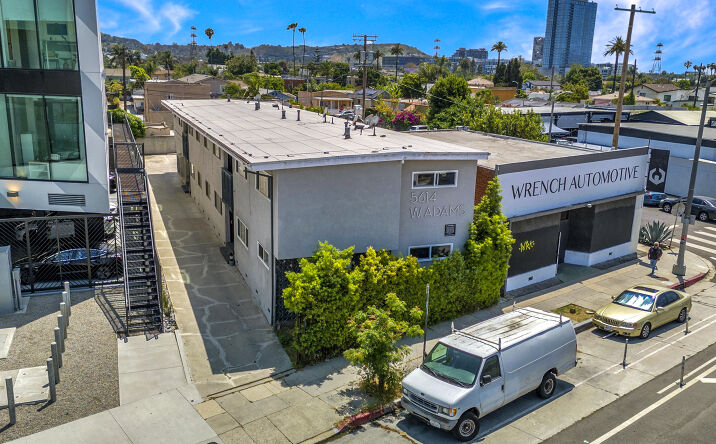 Pictures of Multifamily property located at 5614 W Adams Blvd, Los Angeles, CA 90016 for sales - image #1