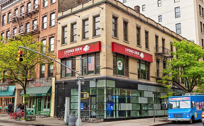 Pictures of Mixed Use property located at 144 8th Ave, New York, NY 10011, null, US null for sales - image #1