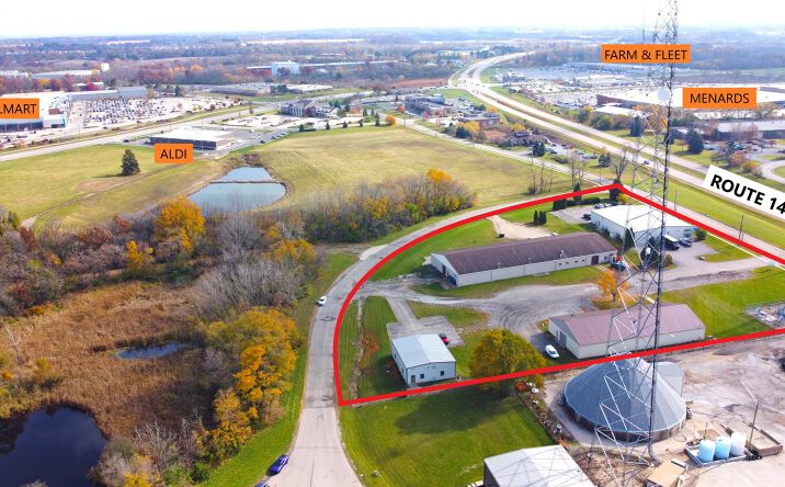 Pictures of Industrial property located at 11910 Catalpa Lane, Woodstock, IL 60098 for sales - image #1