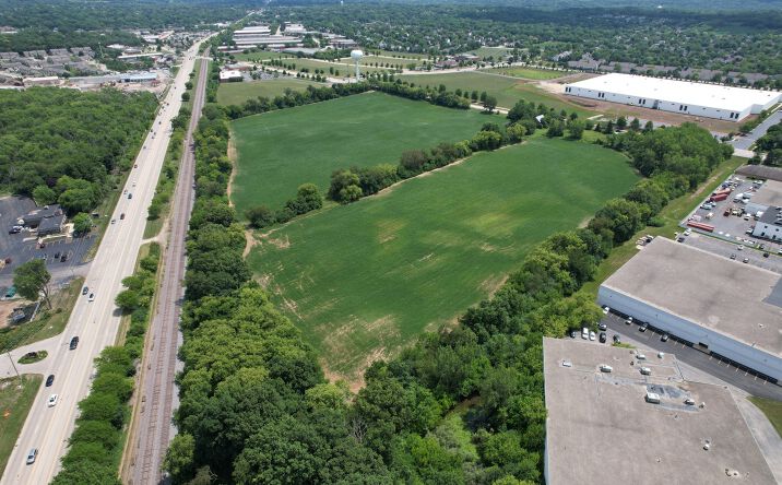 Pictures of Land property located at 3712 THREE OAKS Road, Cary, IL 60013 for sales - image #1