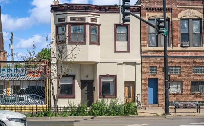 Pictures of Retail, Mixed Use property located at 2410 S Blue Island Avenue, Chicago, IL 60608 for sales - image #1