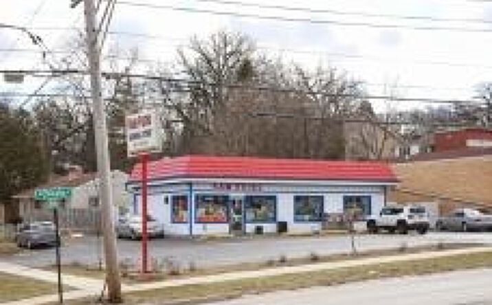 Pictures of Business for Sale, Retail property located at 725 W Chicago Street, Elgin, IL 60123 for sales - image #1