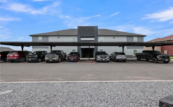 Pictures of Multifamily property located at 212 S Alex Avenue, La Joya, TX 78560 for sales - image #1