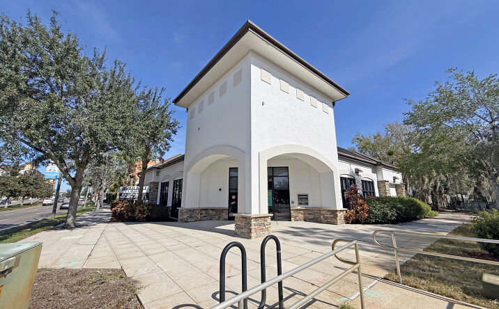 Pictures of Office, Retail property located at 450 S Orlando Ave, Maitland, FL 32751 for sales - image #1