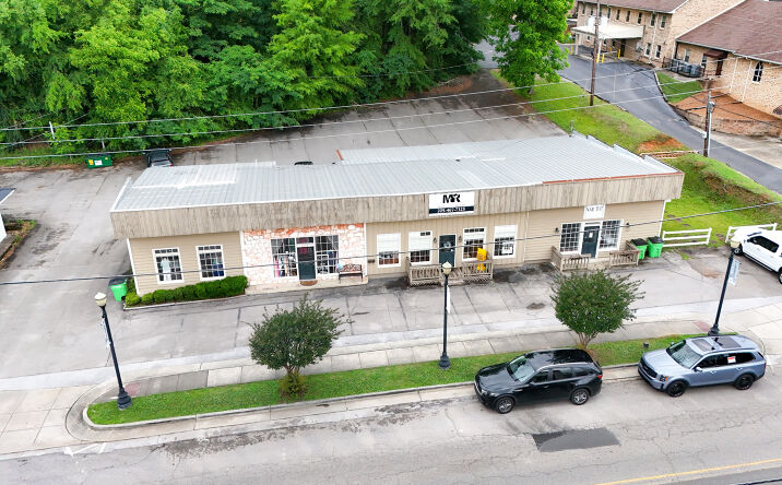 Pictures of Special Purpose, Hospitality, Office property located at 6443 US Hwy 11, Springville, AL 35146, 6441 US HWY 11, SPRINGVILLE, AL 35146 for sales - image #1