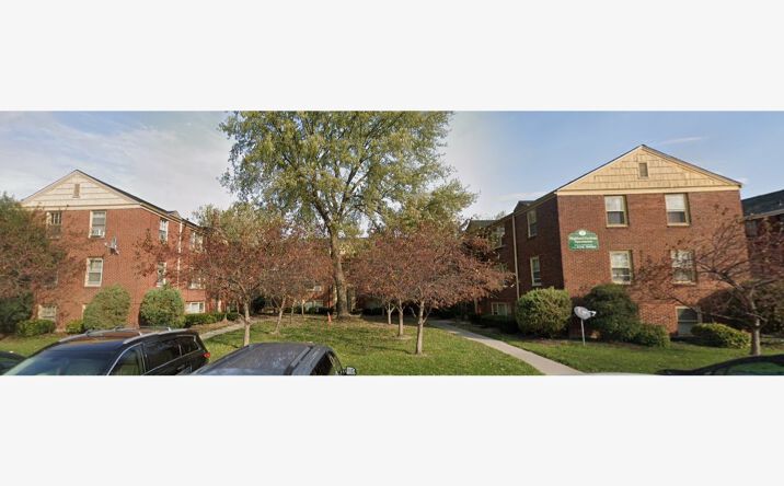 Pictures of Multifamily property located at 572 Colvin Ave, Buffalo, NY 14216 for sales - image #1