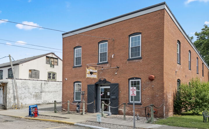 Pictures of Retail property located at 313 E 1st St, Madison, IN 47250 for sales - image #1