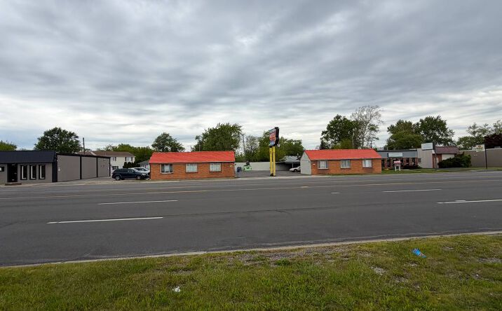 Pictures of Hospitality property located at 13450 Dix Toledo Rd, Southgate, MI 48195 for sales - image #1