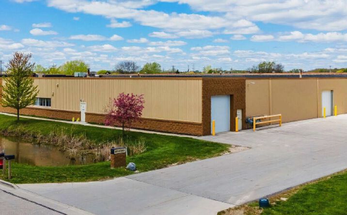Pictures of Industrial property located at 16150 W Lincoln Ave, New Berlin, WI 53151 for sales - image #1