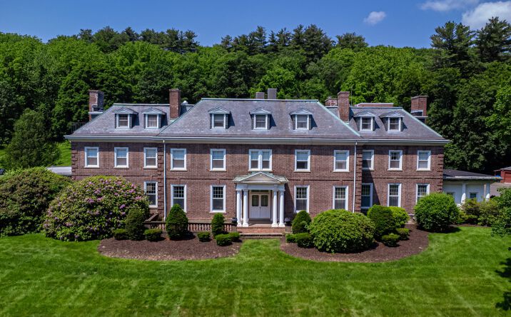 1365 Northampton St, Holyoke, MA 01040 | Crexi.com