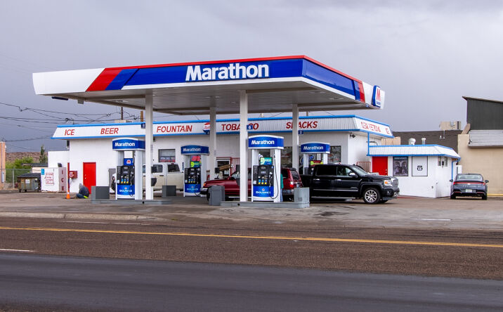Pictures of Retail property located at 404 Navajo Blvd., Holbrook, AZ 86025 for sales - image #1