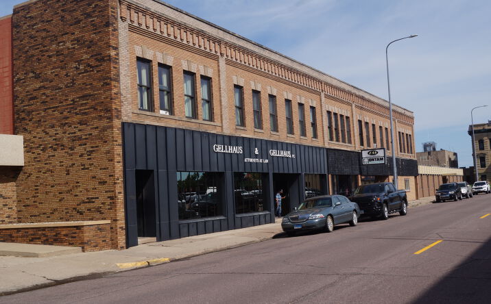 Pictures of Mixed Use, Multifamily, Office, Retail property located at 108 S Lincoln St, Aberdeen, SD 57401 for sales - image #1