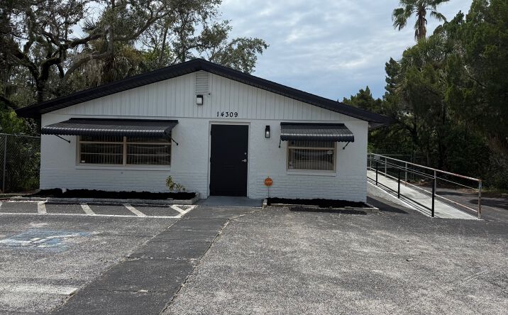 Pictures of Office property located at 14309 Old Dixie Hwy, Hudson, FL 34667 for sales - image #1
