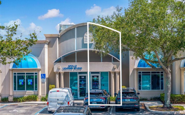 2860 W State Road 84 113 Dania - 38ab5563590f4a039b270fa747d90d63 716x444 