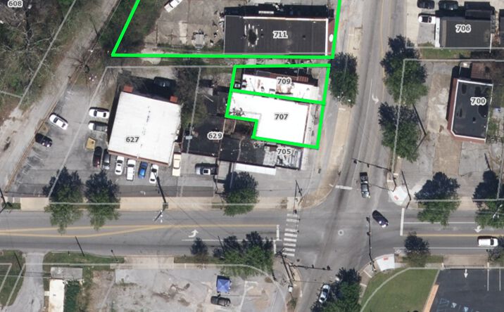 Pictures of Office, Retail property located at 711 Tunnel Blvd, Chattanooga, TN 37411 for sales - image #1